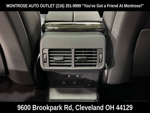 New 2026 Land Rover Range Rover Velar Dynamic SE image 34