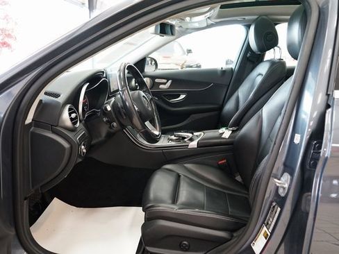 Used 2016 Mercedes-Benz C 300 4MATIC Sedan image 28