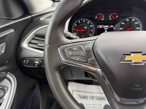 Used 2018 Chevrolet Malibu LS image 21
