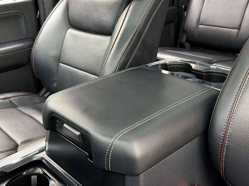 Used 2024 Ford F250 Lariat w/ Lariat Ultimate Package image 36