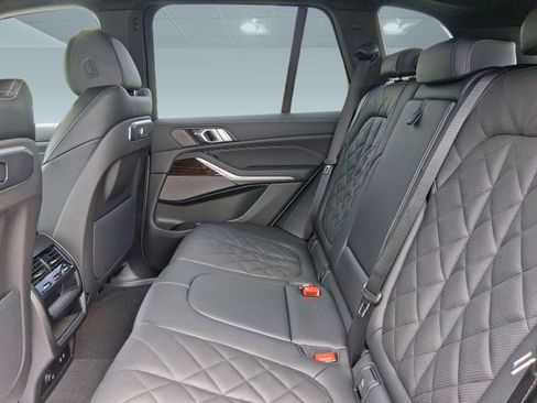 Used 2026 BMW X5 xDrive40i w/ Premium Package image 28