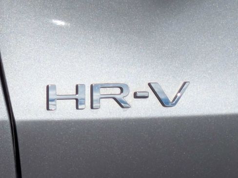 Certified 2023 Honda HR-V LX image 12