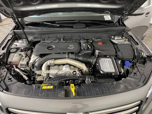 Used 2026 Mercedes-Benz GLB 250 4MATIC image 30