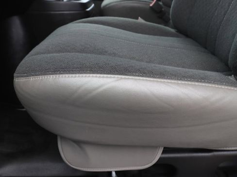 Used 2024 GMC Savana 2500 w/ Driver Convenience Package image 18