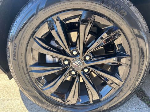 Used 2025 Buick Envista Sport Touring image 29