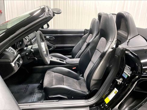 Used 2015 Porsche Boxster GTS image 8