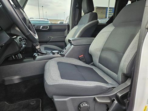 Used 2025 Ford Bronco Big Bend AWD/4WD image 15