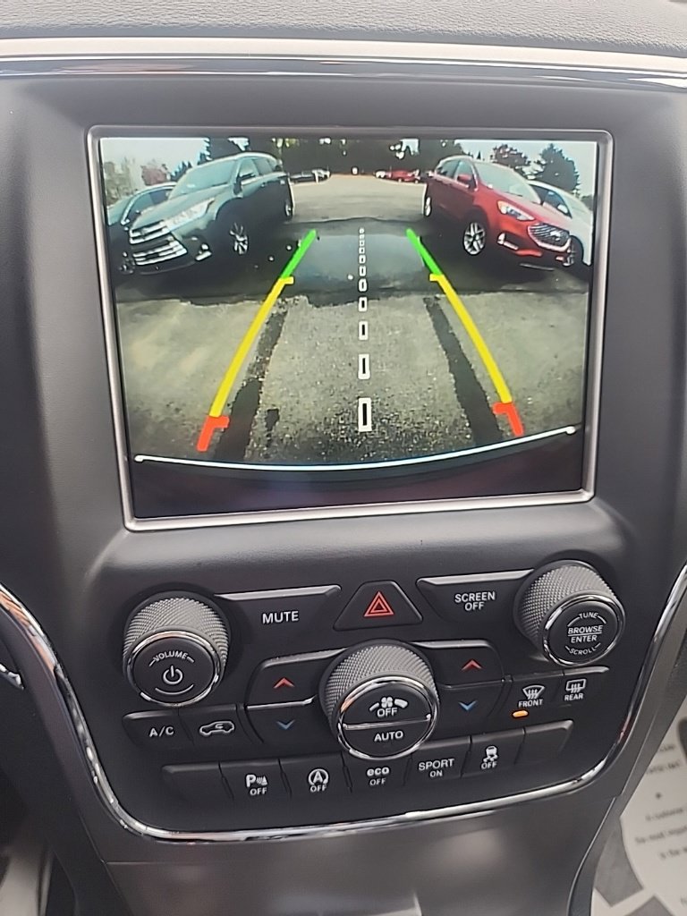 Used 2018 Jeep Grand Cherokee Limited AWD/4WD image 34