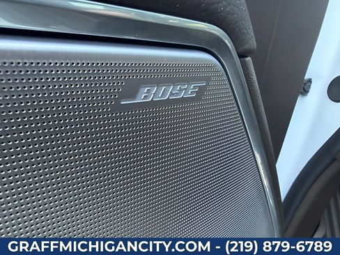 Used 2026 GMC Sierra 1500 Denali w/ Denali Reserve Package AWD/4WD image 11