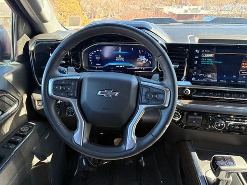 Used 2024 Chevrolet Silverado 1500 LT Trail Boss w/ LT Trail Boss Premium Package image 13