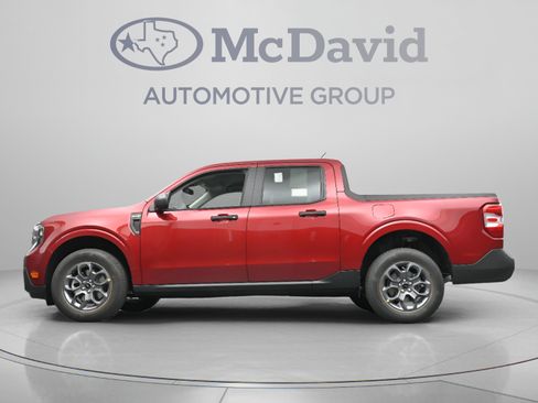 Used 2025 Ford Maverick XLT w/ Equipment Group 302A AWD/4WD image 13