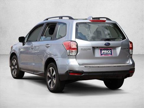 Used 2017 Subaru Forester 2.5i w/ Alloy Wheel Package AWD/4WD image 7