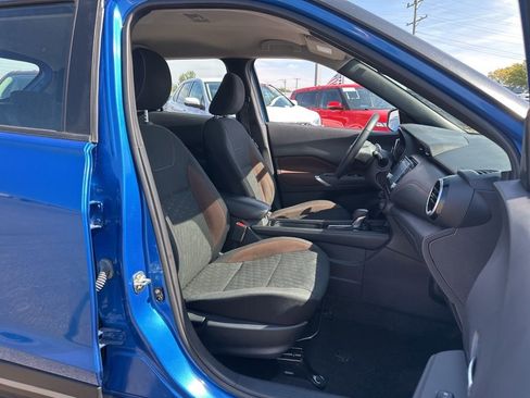 Used 2022 Nissan Kicks SR image 20