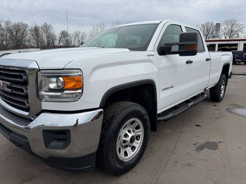 Used 2019 GMC Sierra 2500 4x4 Crew Cab w/ Sierra Convenience Package image 9
