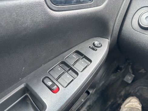 Used 2012 Chevrolet Impala LT w/ LT Sunroof Package image 19
