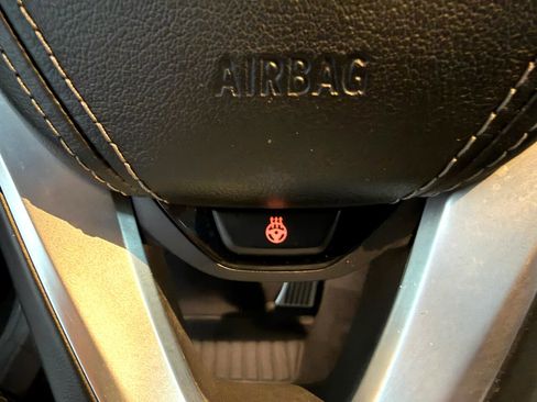 Used 2017 BMW 540i image 32