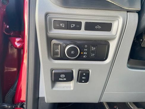 Used 2022 Ford F150 Lariat AWD/4WD image 11