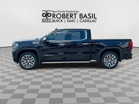 Used 2023 GMC Sierra 1500 Denali w/ Denali Reserve Package AWD/4WD image 5