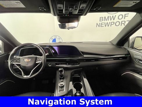 Used 2024 Cadillac Escalade Sport w/ Touring Package image 9