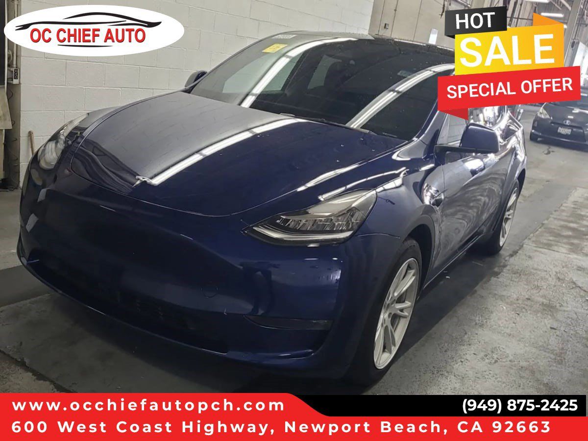 Used 2023 Tesla Model Y Long Range AWD/4WD image 1