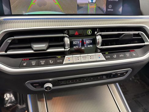 Used 2023 BMW X5 xDrive45e w/ Executive Package image 17