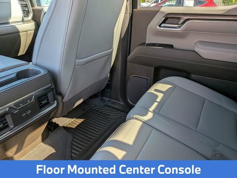 Used 2024 Chevrolet Silverado 1500 LTZ w/ LTZ Convenience Package II AWD/4WD image 38