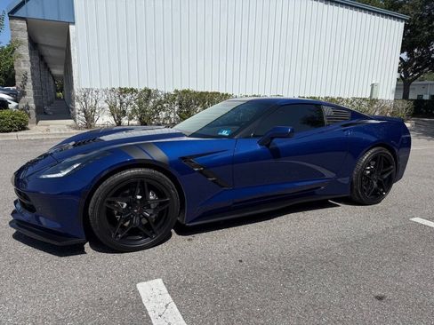 Used 2017 Chevrolet Corvette Stingray Coupe w/ Battery Protection Package RWD image 3