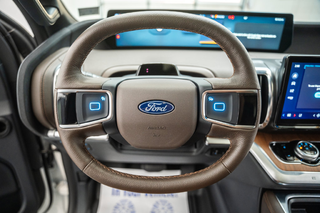 Used 2026 Ford Expedition King Ranch AWD/4WD image 40