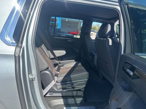 New 2026 Chevrolet Suburban High Country w/ Sun And Tow Package image 33