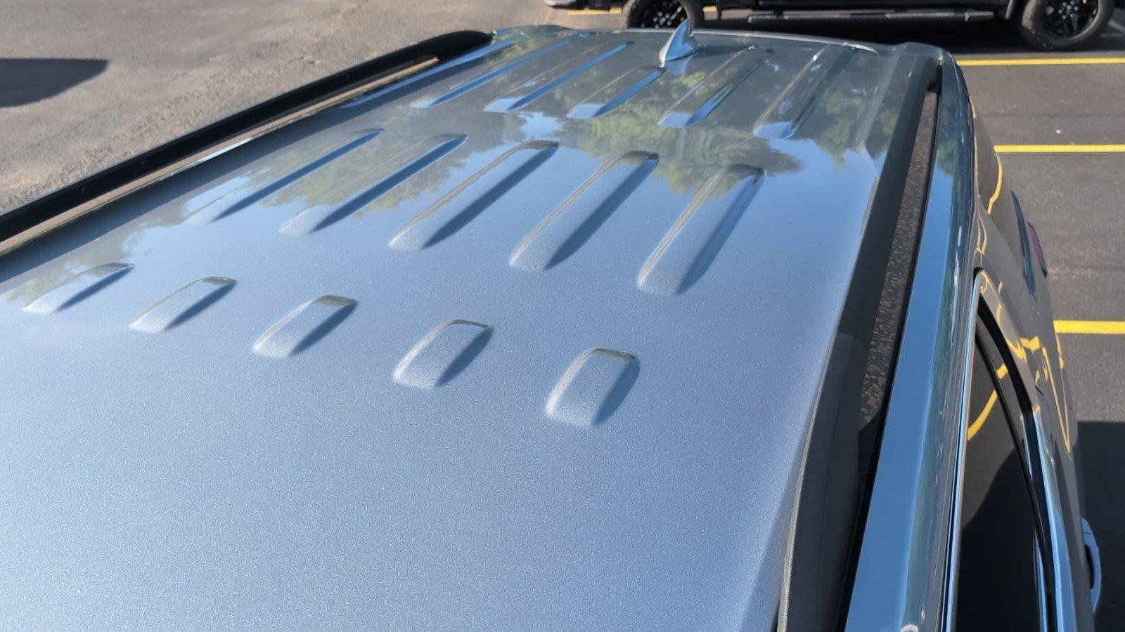 Used 2023 Chevrolet Traverse LT FWD image 13
