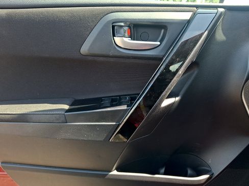 Used 2018 Toyota Corolla iM w/ All-Weather Mat Package FWD image 14
