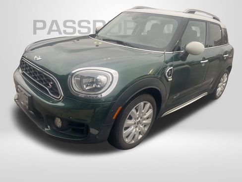 Used 2017 MINI Cooper Countryman S image 1