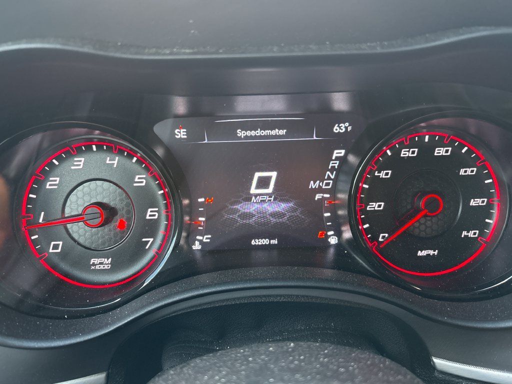 Used 2022 Dodge Charger SXT w/ Plus Group RWD image 7