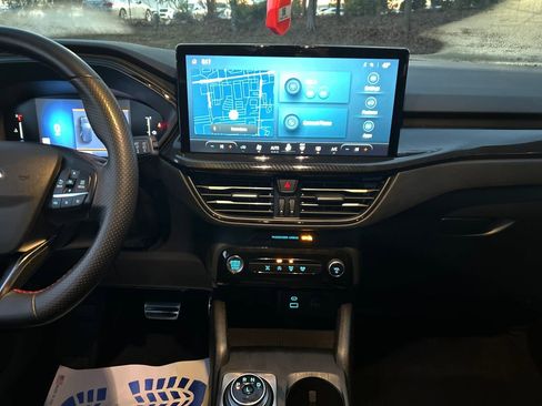 Used 2023 Ford Escape ST-Line w/ Tech Pack #1 image 19