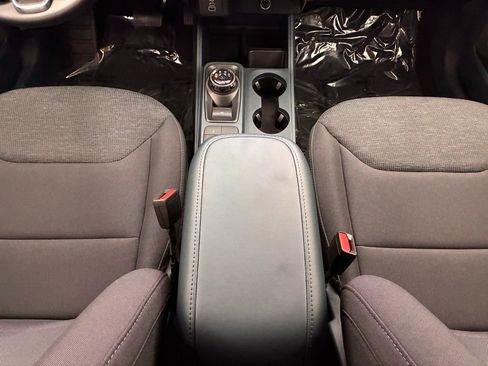 New 2025 Ford Maverick XL image 22