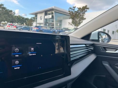 Used 2025 Volkswagen Jetta S image 13