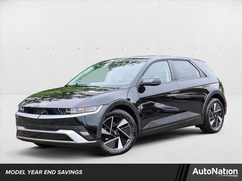 New 2025 Hyundai Ioniq 5 SE image 1