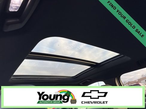 New 2026 Chevrolet Equinox EV LT image 15