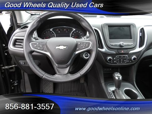 Used 2019 Chevrolet Equinox LT FWD image 15