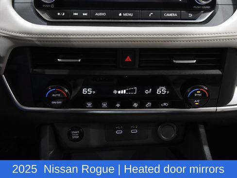 Used 2025 Nissan Rogue SV AWD/4WD image 20