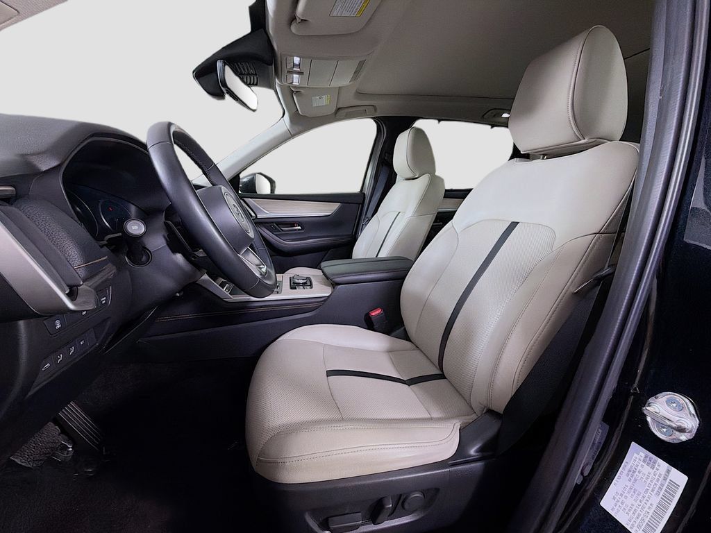 Used 2024 MAZDA CX-90 3.3 Turbo w/ Premium Package AWD/4WD image 12