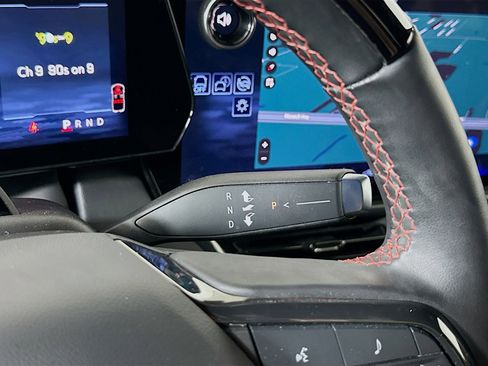 Used 2024 Chevrolet Equinox EV RS image 24