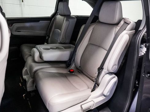 Used 2022 Honda Odyssey Touring image 9