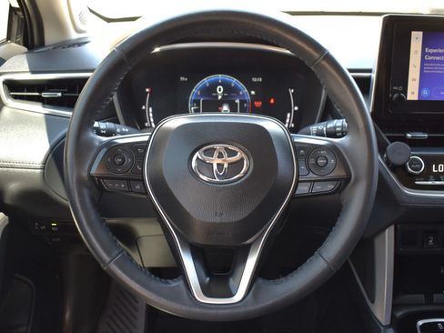 Used 2024 Toyota Corolla Cross XLE w/ Convenience Package AWD/4WD image 22