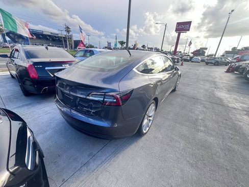 Used 2019 Tesla Model 3 Long Range AWD/4WD image 3