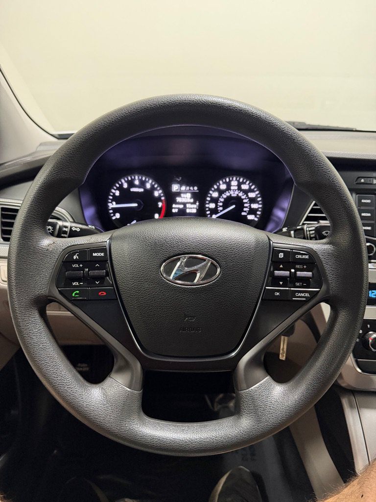 Used 2015 Hyundai Sonata ECO FWD image 15