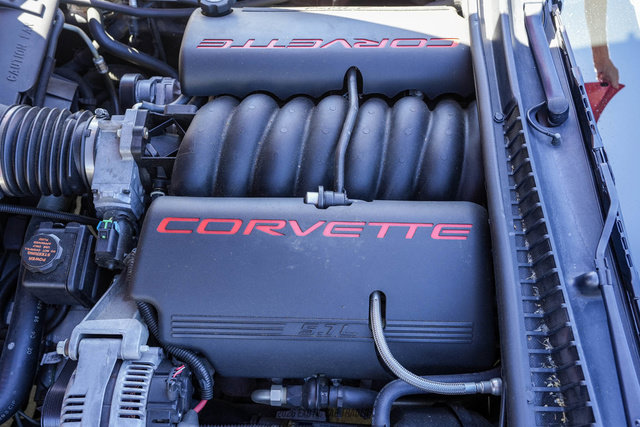Used 1999 Chevrolet Corvette Convertible w/ Memory Pkg RWD image 29