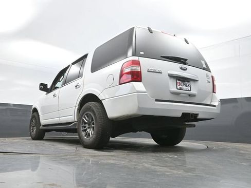 Used 2009 Ford Expedition XLT AWD/4WD image 45