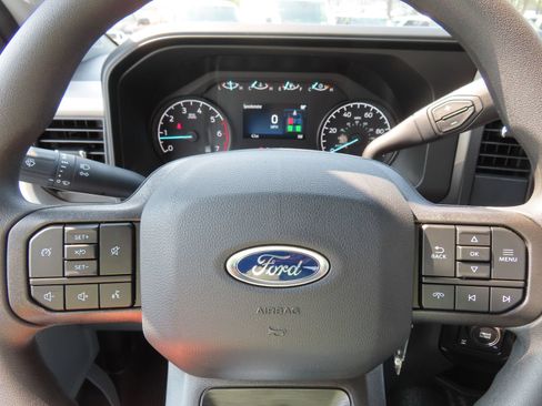 New 2026 Ford F250 XL w/ Snow Plow Prep Package AWD/4WD image 10