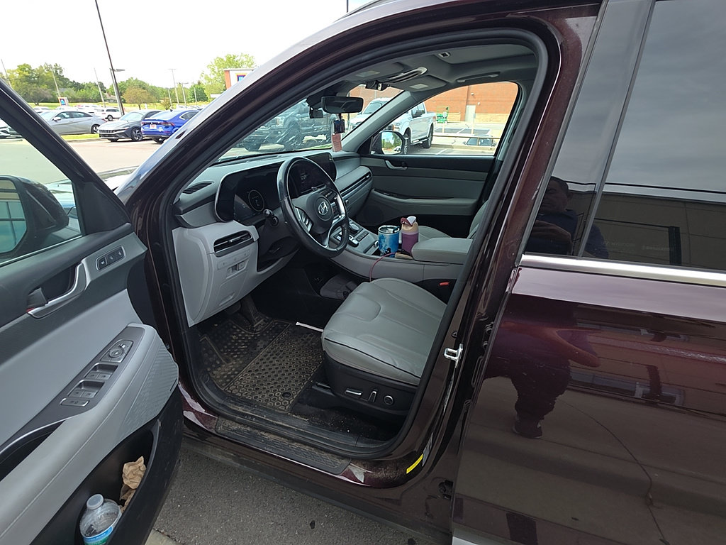 Used 2023 Hyundai Palisade SEL AWD/4WD image 14